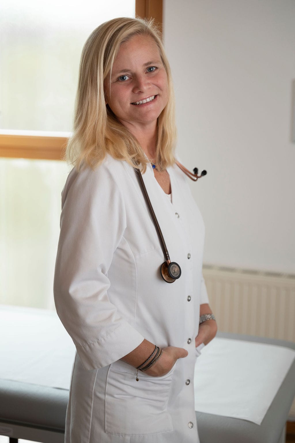 Dr. med. Katharina Bhalla
